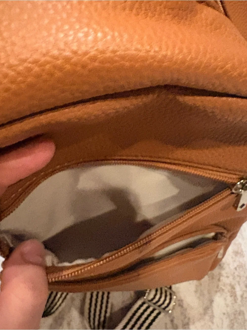 thirty-one brown Backpack with Simple Solid Design